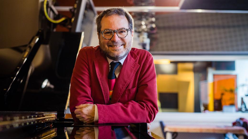 Un nouvel institut de recherche interdisciplinaire explore l’impact de la musique sur la santé et le bien-être Le professeur Gilles Comeau, directeur de l'IRMS