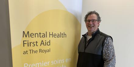 Jonathan Hyslop, a certified MHFA trainer
